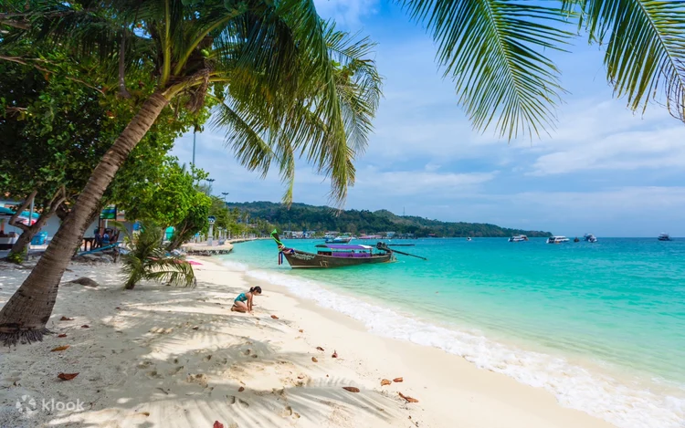 This image has an empty alt attribute; its file name is c8qnnbywn9mozxiaacun-1.webp